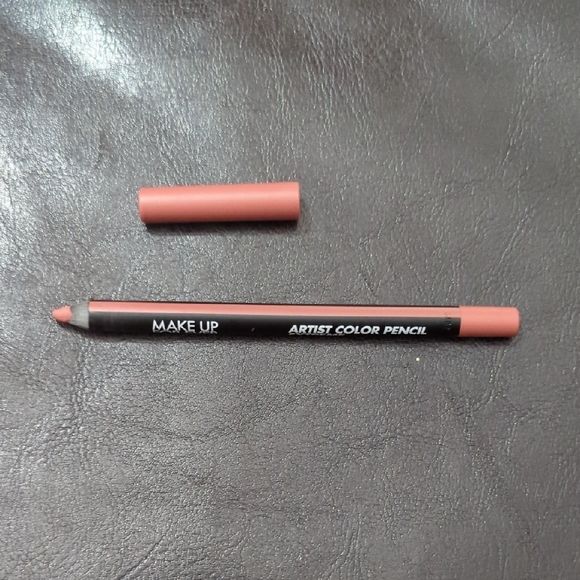 Make Up Forever Waterproof Lip Liner in Wherever Wallnut - Picture 4 of 4